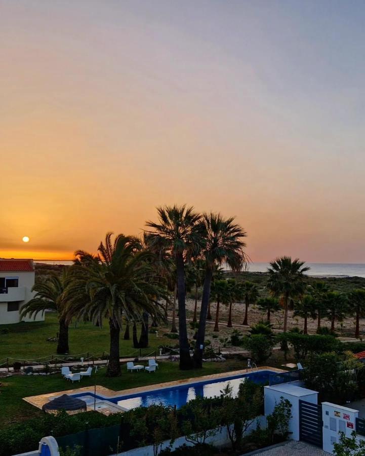 Villa Beachfront House,manta Rota,algarve