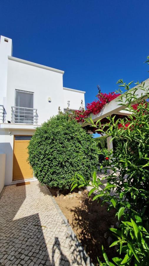 Beachfront House,manta Rota,algarve Villa *