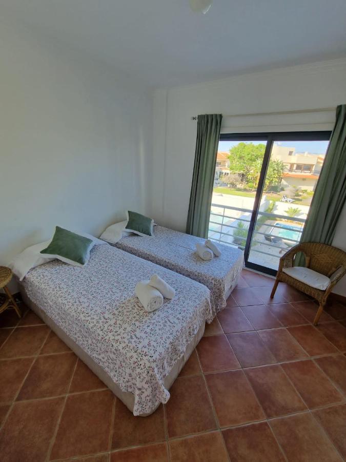 Beachfront House,manta Rota,algarve Villa